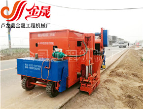 路緣石滑模機